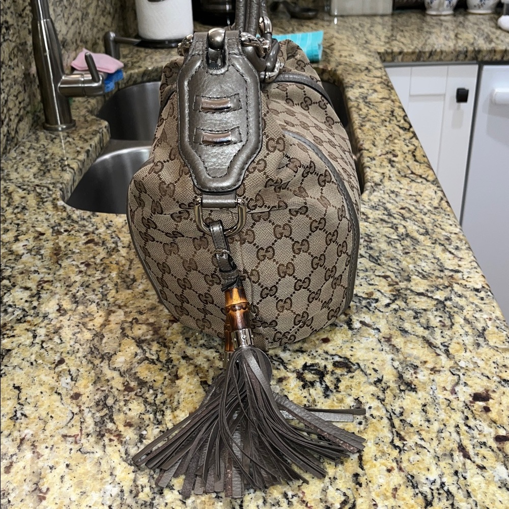 EUC Authentic Gucci GG Beige/Gray Canvas Techno Horsebit Hobo Handbag 11X16 - Picture 3 of 10